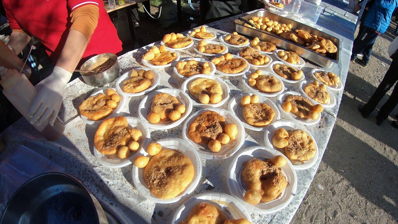 Fêtes des Loukoumades (beignets) et de la Tiganita (galettes)